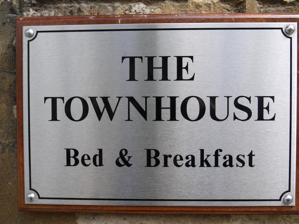 The Town House Bed & Breakfast Woodstock Exterior photo